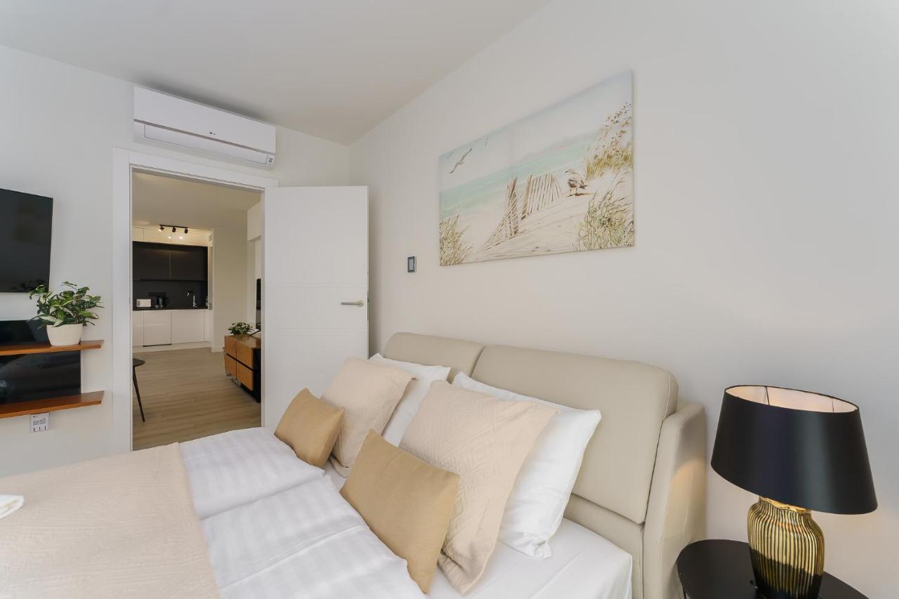 Sea Waves Apartament Resort & Spa 428B By Noclegi Renters Мендзыздрое Экстерьер фото