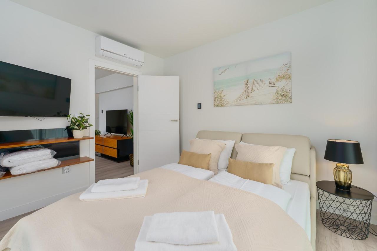 Sea Waves Apartament Resort & Spa 428B By Noclegi Renters Мендзыздрое Экстерьер фото